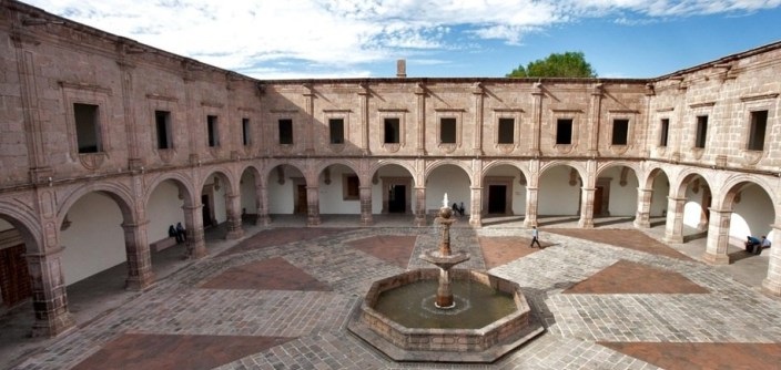 قصر كلافيجيرو